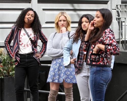 Someone Great - DeWanda Wise, Brittany Snow, Gina Rodriguez, Rosario Dawson