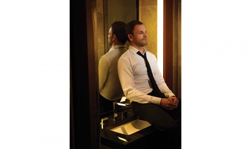 Elementary - Johnny Lee Miller