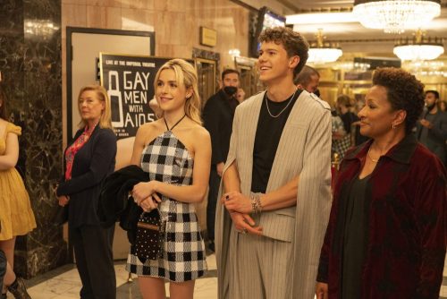 The Other Two (S.3) - Kiernan Shipka, Case Walker