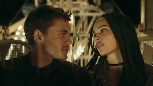 Vincent N Roxxy - Emile Hirsch, Zoë Kravitz